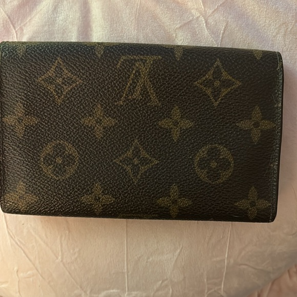 Louis Vuitton MONO SHORT TRIFOLD wallet - Picture 9 of 10